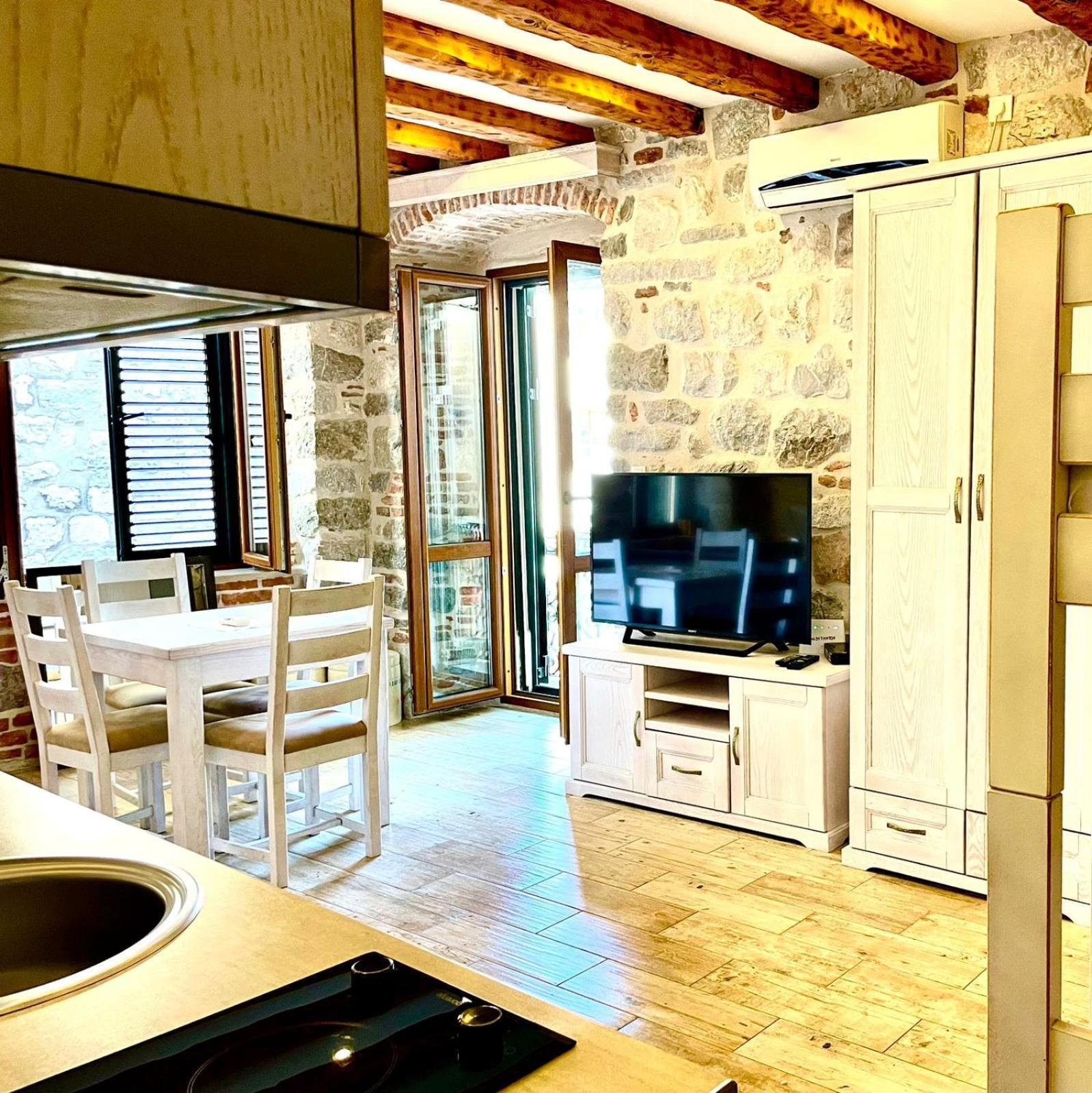 Apartments Bella Kotor Kültér fotó